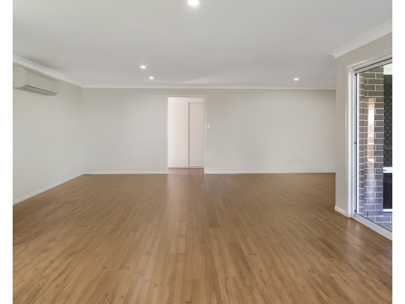 30 Lockyer Street, Kleinton QLD 4352
