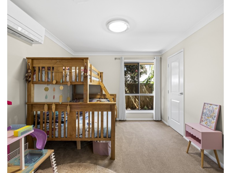 8 Eadie St, Kearneys Spring QLD 4350