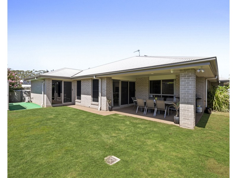 8 Eadie St, Kearneys Spring QLD 4350