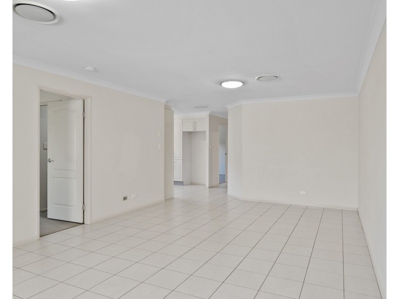 Unit 2/150 Tor Street, Rockville QLD 4350