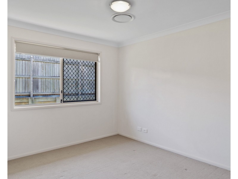 Unit 2/150 Tor Street, Rockville QLD 4350
