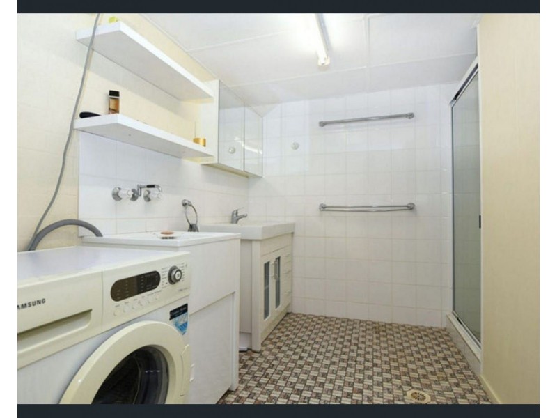 Unit 2/6 Scott Street, East Toowoomba QLD 4350