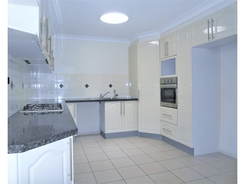 Unit 1/150 Tor Street, Rockville QLD 4350