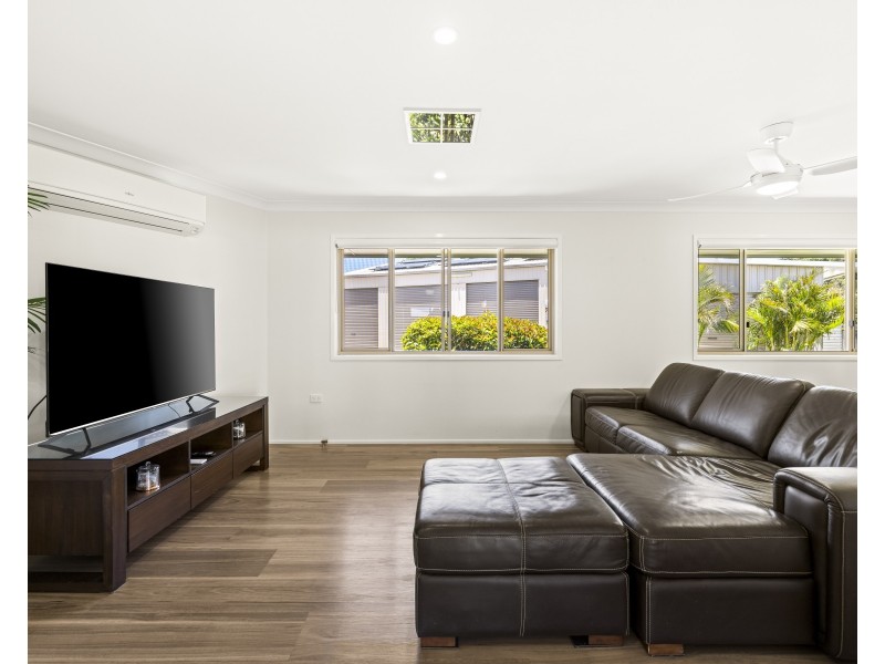 67 Platz Street, Darling Heights QLD 4350