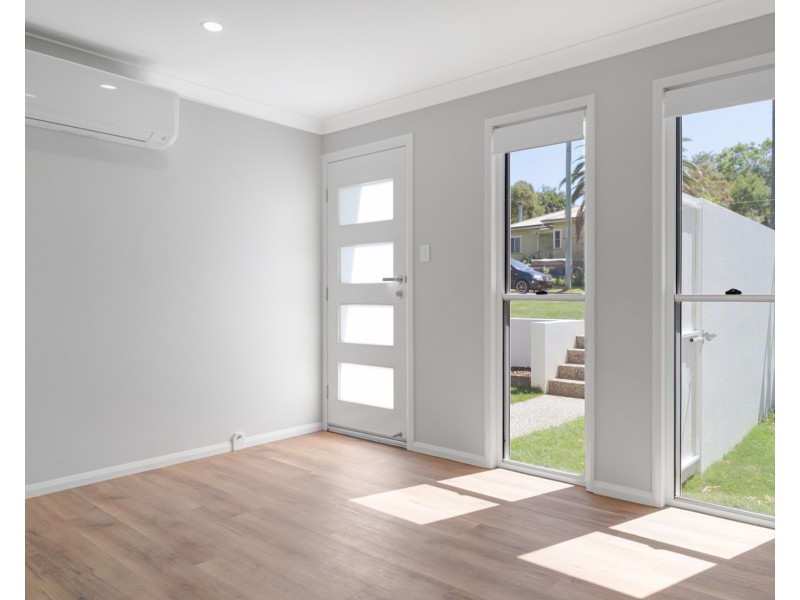 Unit 1/16 Whichello Street, Newtown QLD 4305