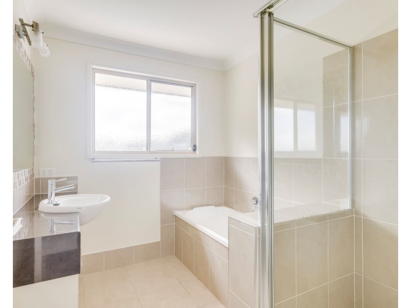 Unit 27/16 Anzac Avenue, Newtown QLD 4350