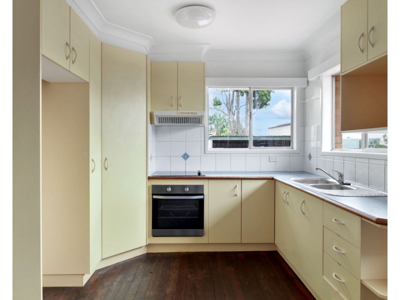 17 Fromalls Street, Harristown QLD 4350