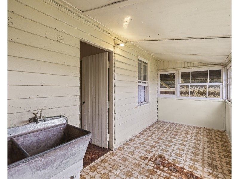 13 McCook Street, South Toowoomba QLD 4350