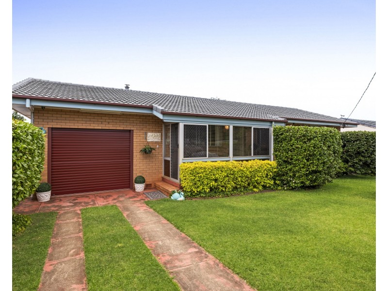39 Croxley Street, Harristown QLD 4350