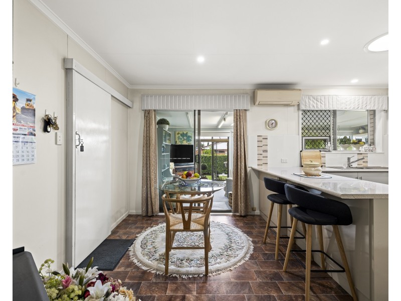 39 Croxley Street, Harristown QLD 4350