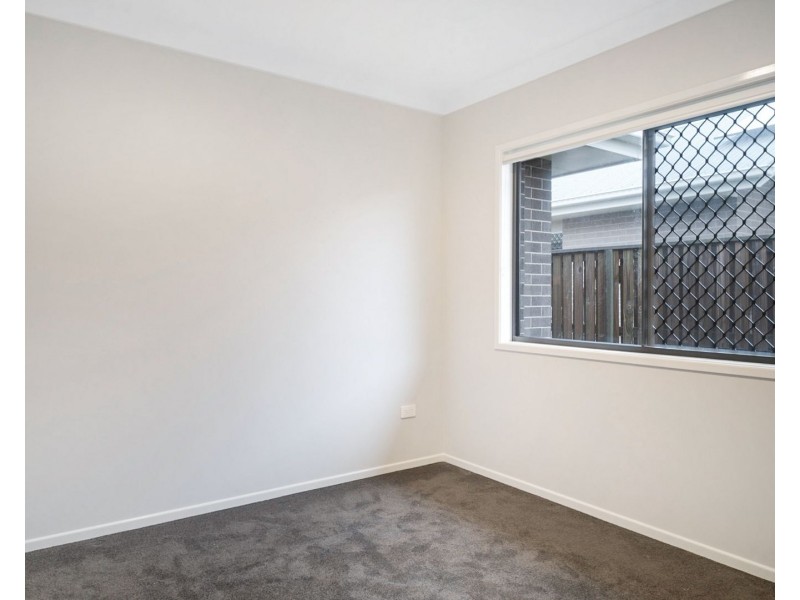 14 Crooke Street, Highfields QLD 4352