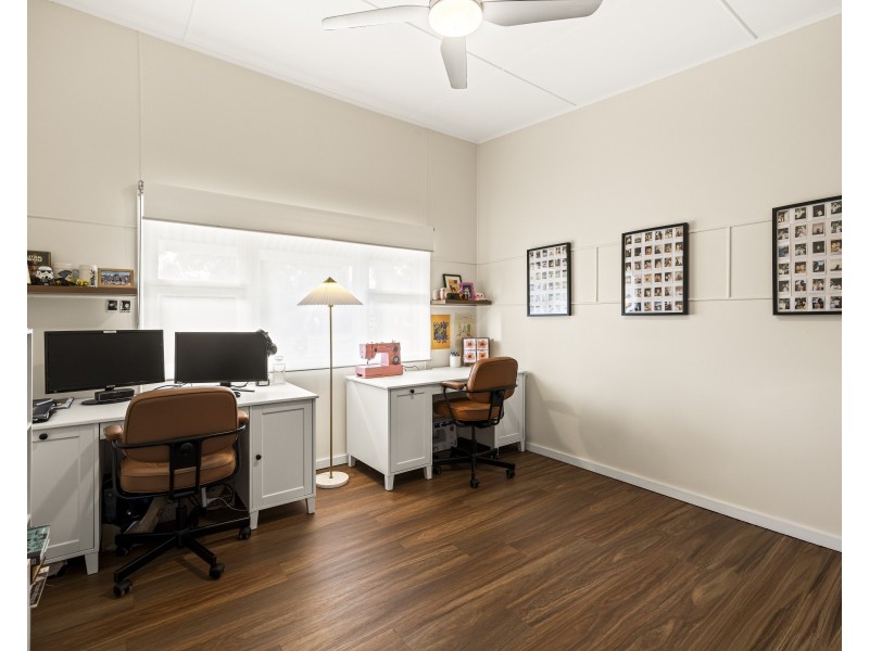 34 Tara Street, Wilsonton QLD 4350