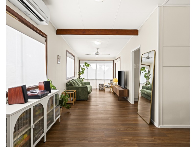 34 Tara Street, Wilsonton QLD 4350