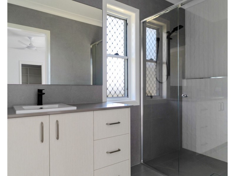 45 Sportsman Drive, Kleinton QLD 4352