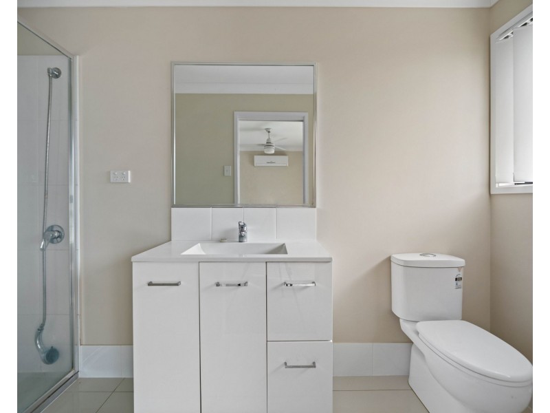 21 Mia Street, Wyreema QLD 4352