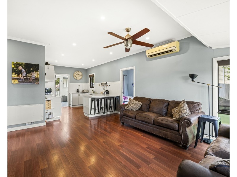 3 Robsart Street, North Toowoomba QLD 4350