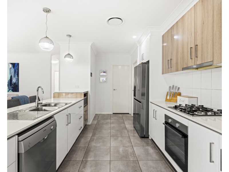 192 Nelson Street, Kearneys Spring QLD 4350