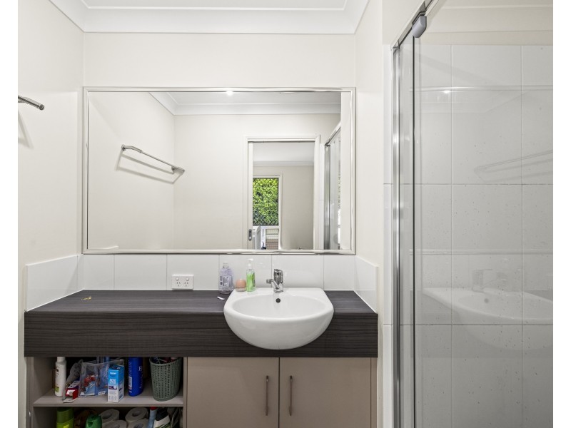 Unit 1/20 Tempest Drive, Glenvale QLD 4350