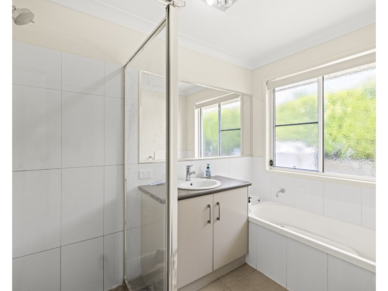 Unit 1/20 Tempest Drive, Glenvale QLD 4350