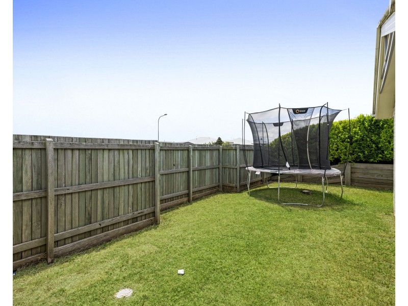 Unit 1/20 Tempest Drive, Glenvale QLD 4350