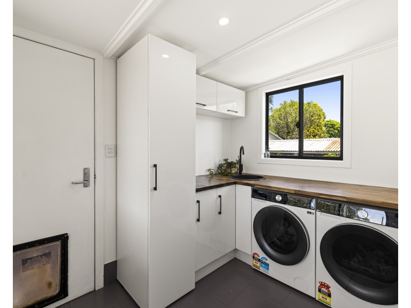 2 Gauntlet Street, North Toowoomba QLD 4350