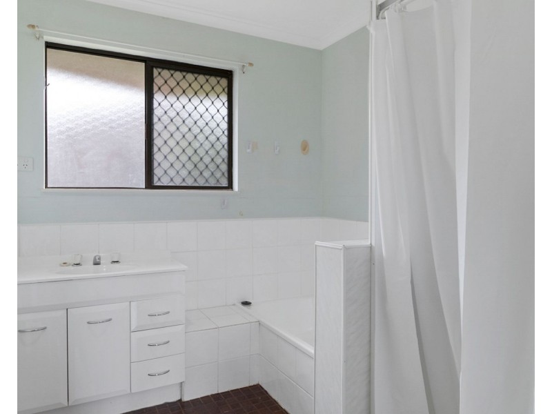 5 Wine Drive, Wilsonton Heights QLD 4350