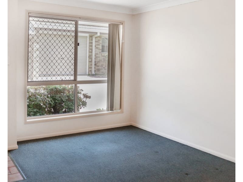Unit 6/299 James Street, Newtown QLD 4350