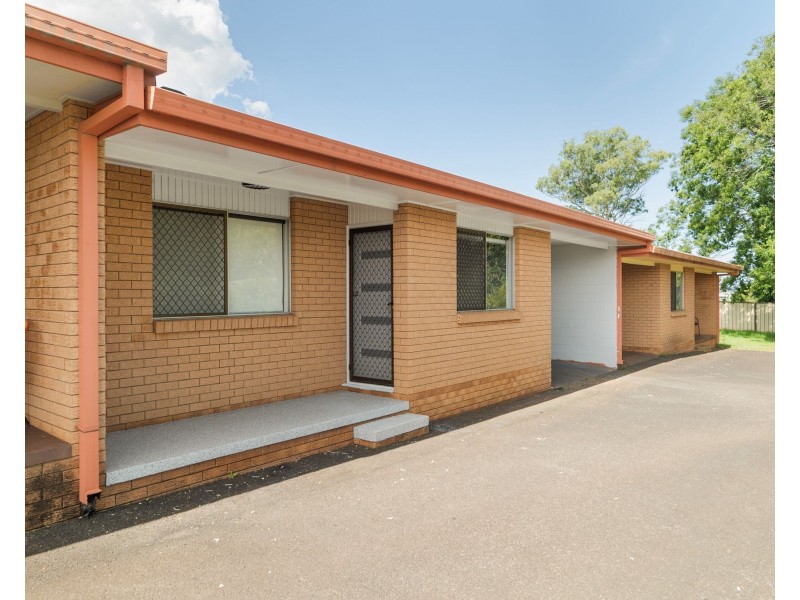 Unit 4/12 Tara Street, Wilsonton QLD 4350