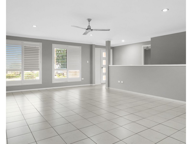 3 Tennyson Court, Westbrook QLD 4350