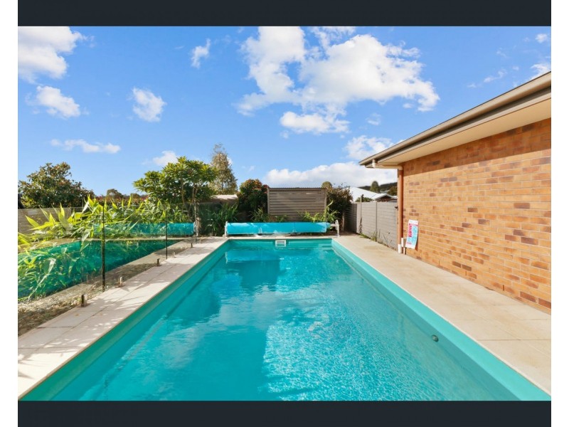 3 Tennyson Court, Westbrook QLD 4350