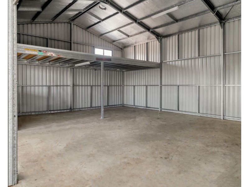 3 Tennyson Court, Westbrook QLD 4350