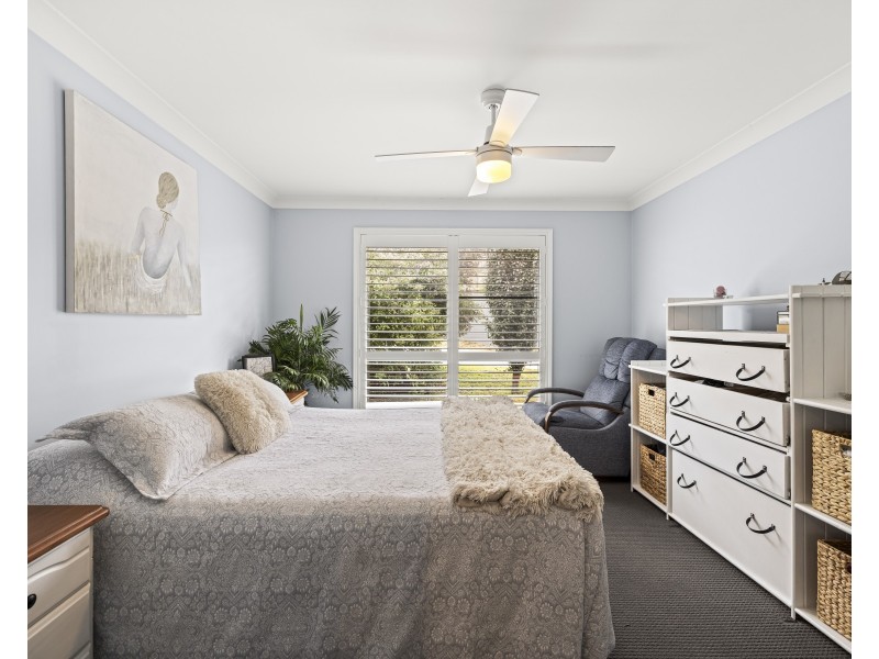 9 Diva Lane, Glenvale QLD 4350