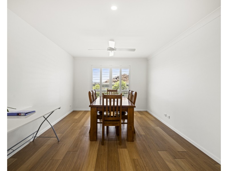 20 Dawn Drive, Glenvale QLD 4350