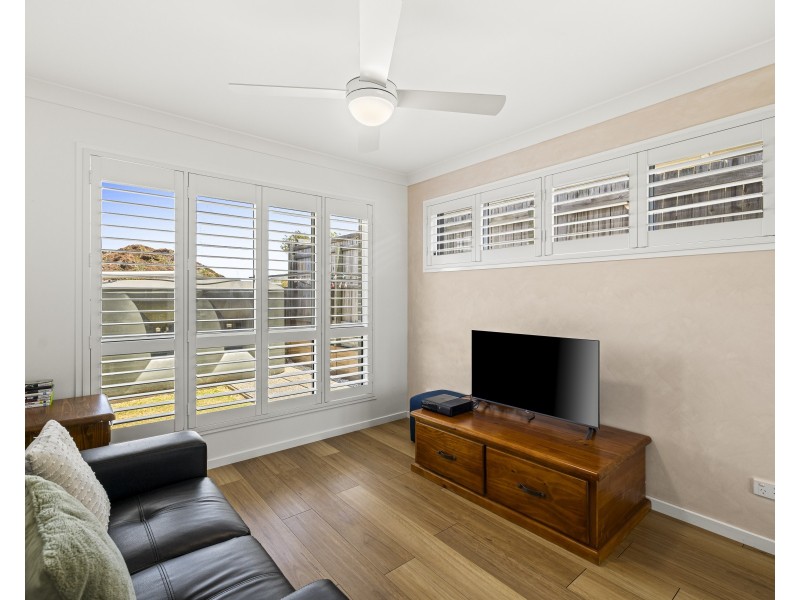 20 Dawn Drive, Glenvale QLD 4350