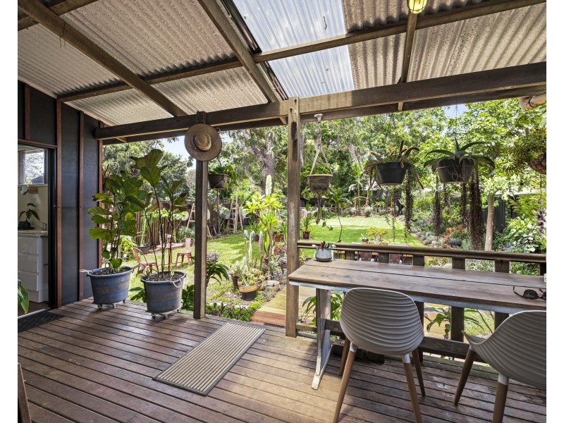 36 Charles Street, Newtown QLD 4350