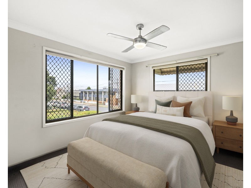 Unit 1/357 Margaret Street, Newtown QLD 4350