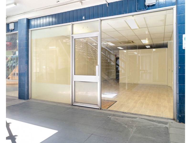Shop 4/12 Russell Street, Toowoomba City QLD 4350