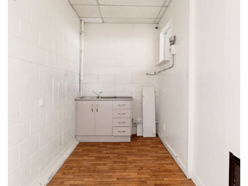 Shop 4/12 Russell Street, Toowoomba City QLD 4350