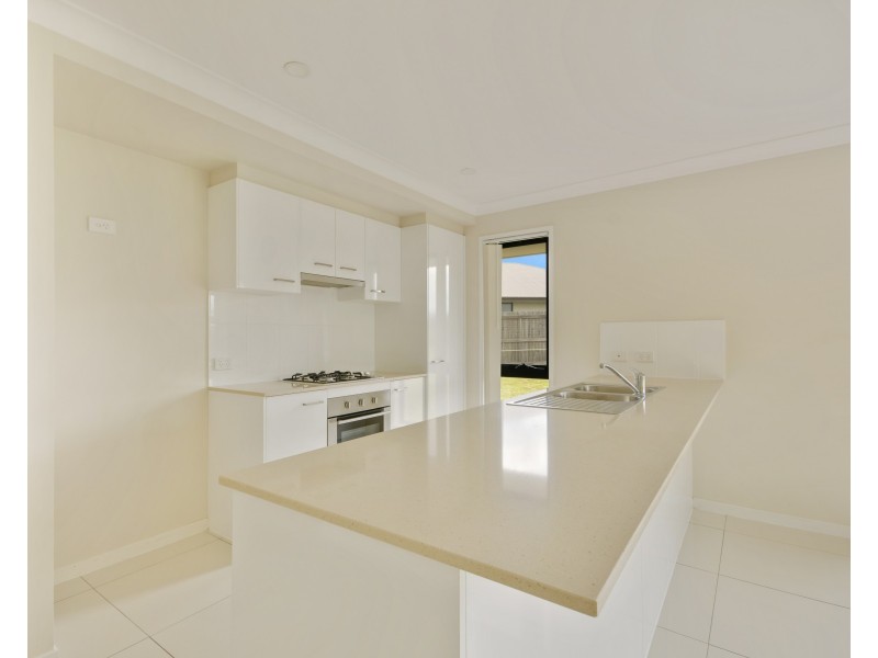 Unit 1/45 Mia Street, Wyreema QLD 4352