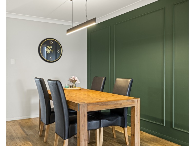 43 Gwenda Drive, Westbrook QLD 4350