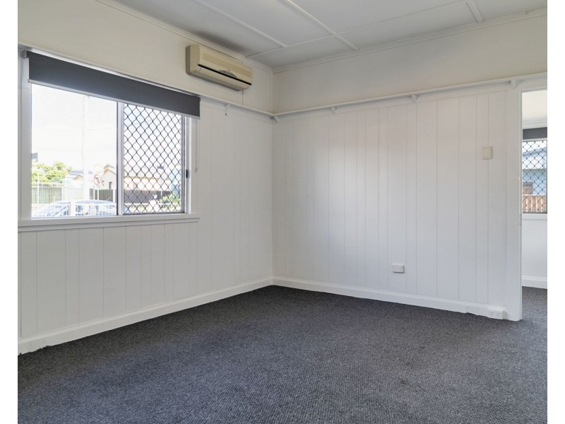 7 Dexter Street, South Toowoomba QLD 4350