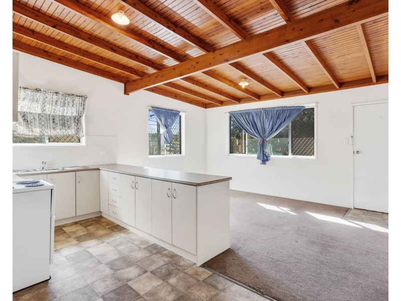 Unit 1/172 Tor Street, Rockville QLD 4350