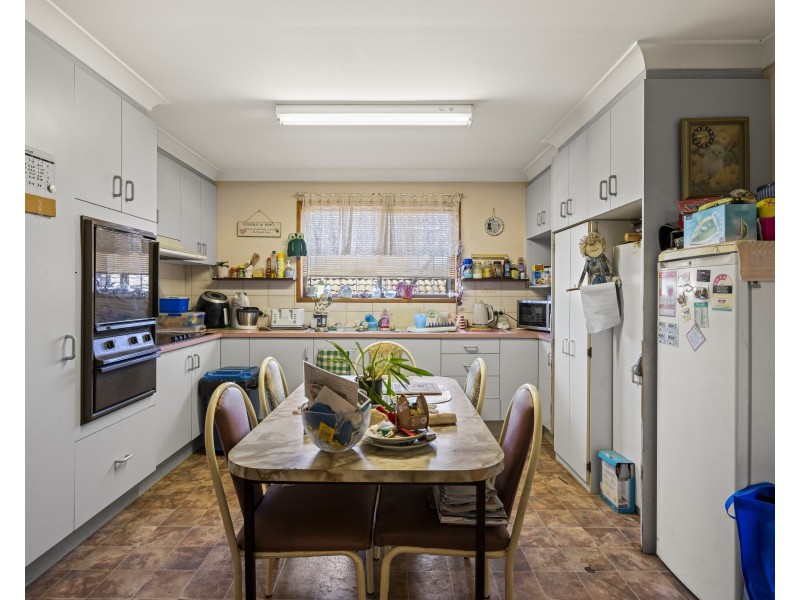 14 Flynn Street, Harlaxton QLD 4350