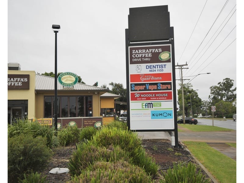 Shop 5 /131 Anzac Avenue, Newtown QLD 4350