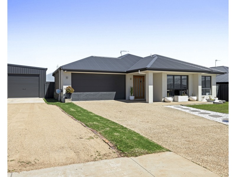 3 Fortescue Street, Torrington QLD 4350