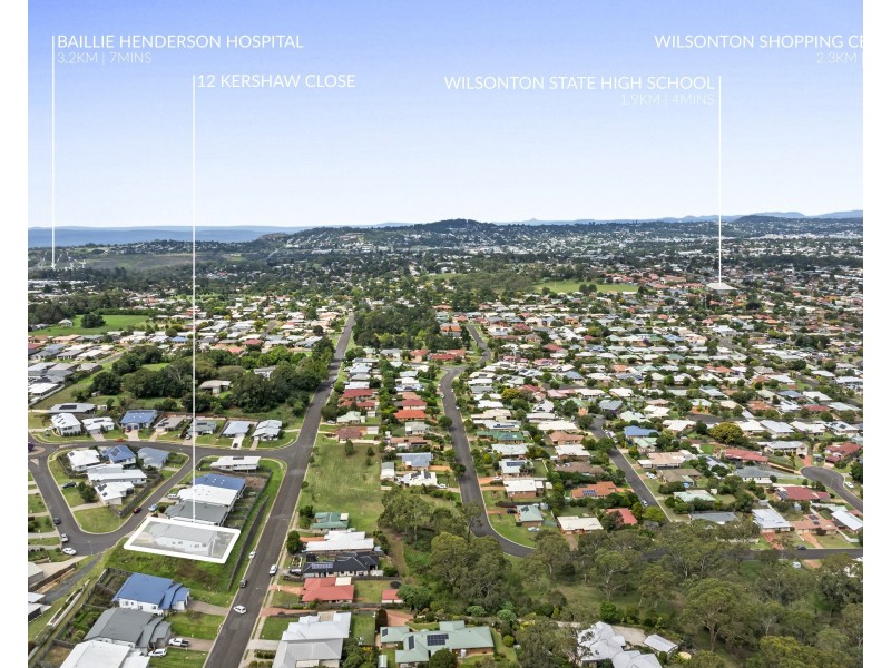 12 Kershaw Close, Cranley QLD 4350