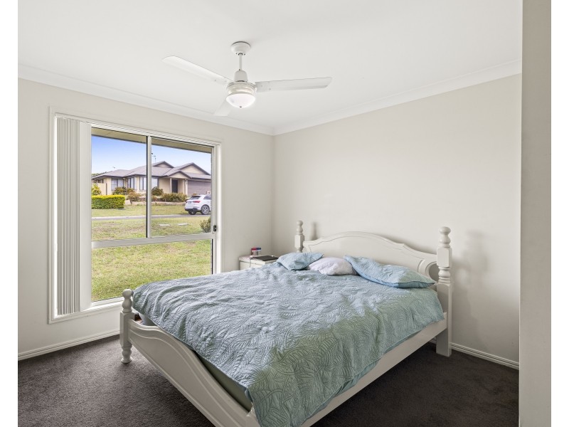 3 Wareena Crescent, Glenvale QLD 4350