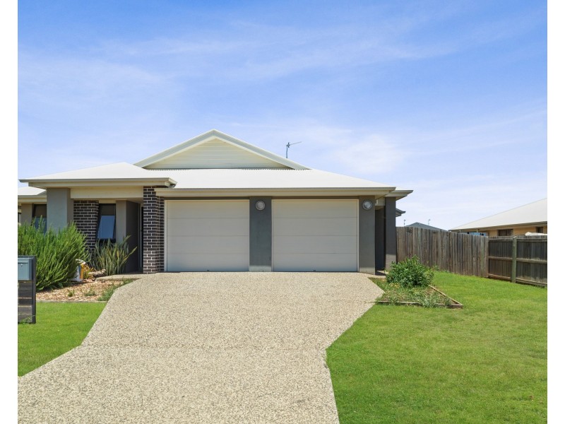 Unit 2/45 Myrtleford Crescent, Cambooya QLD 4358