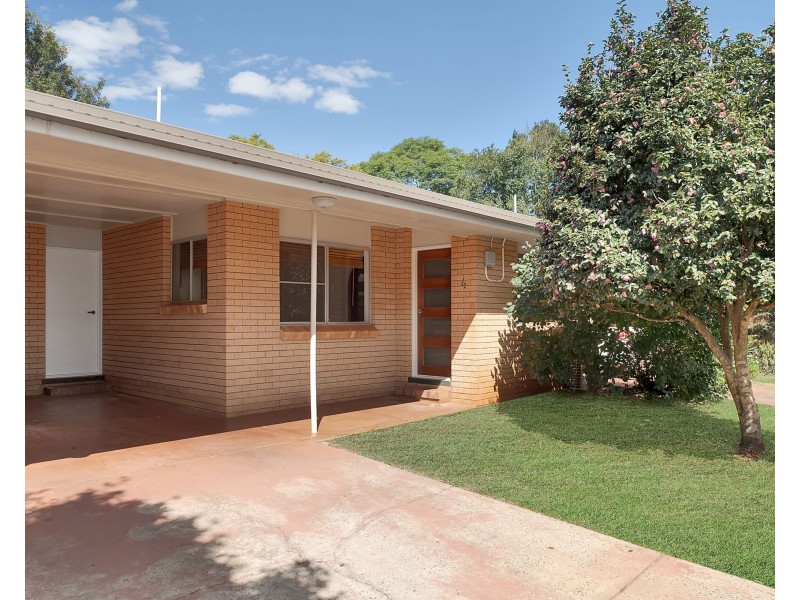 Unit 4/42 Arthur Street, East Toowoomba QLD 4350