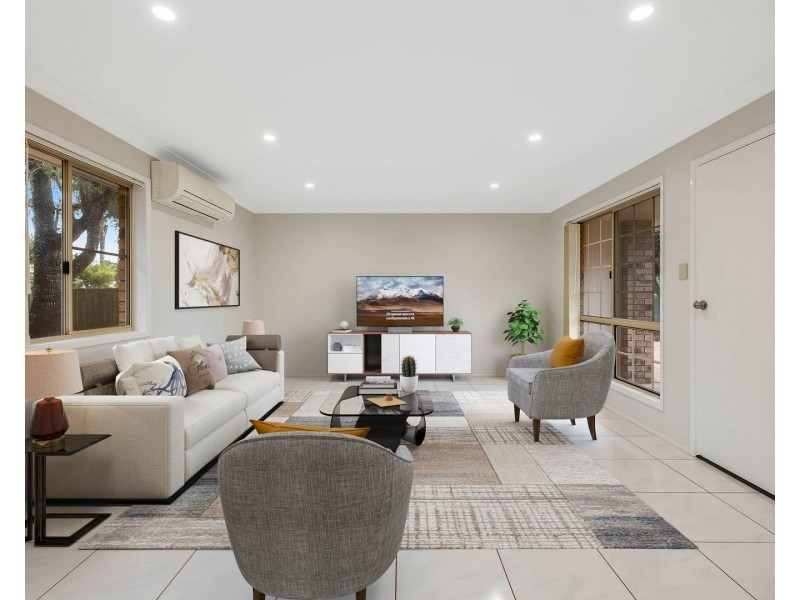 5 Roslyn Street, Centenary Heights QLD 4350